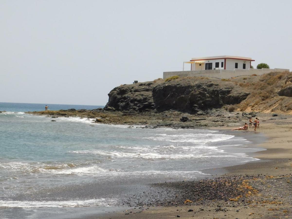 El Roquito Ocean View Villa Tarajalejo Bagian luar foto